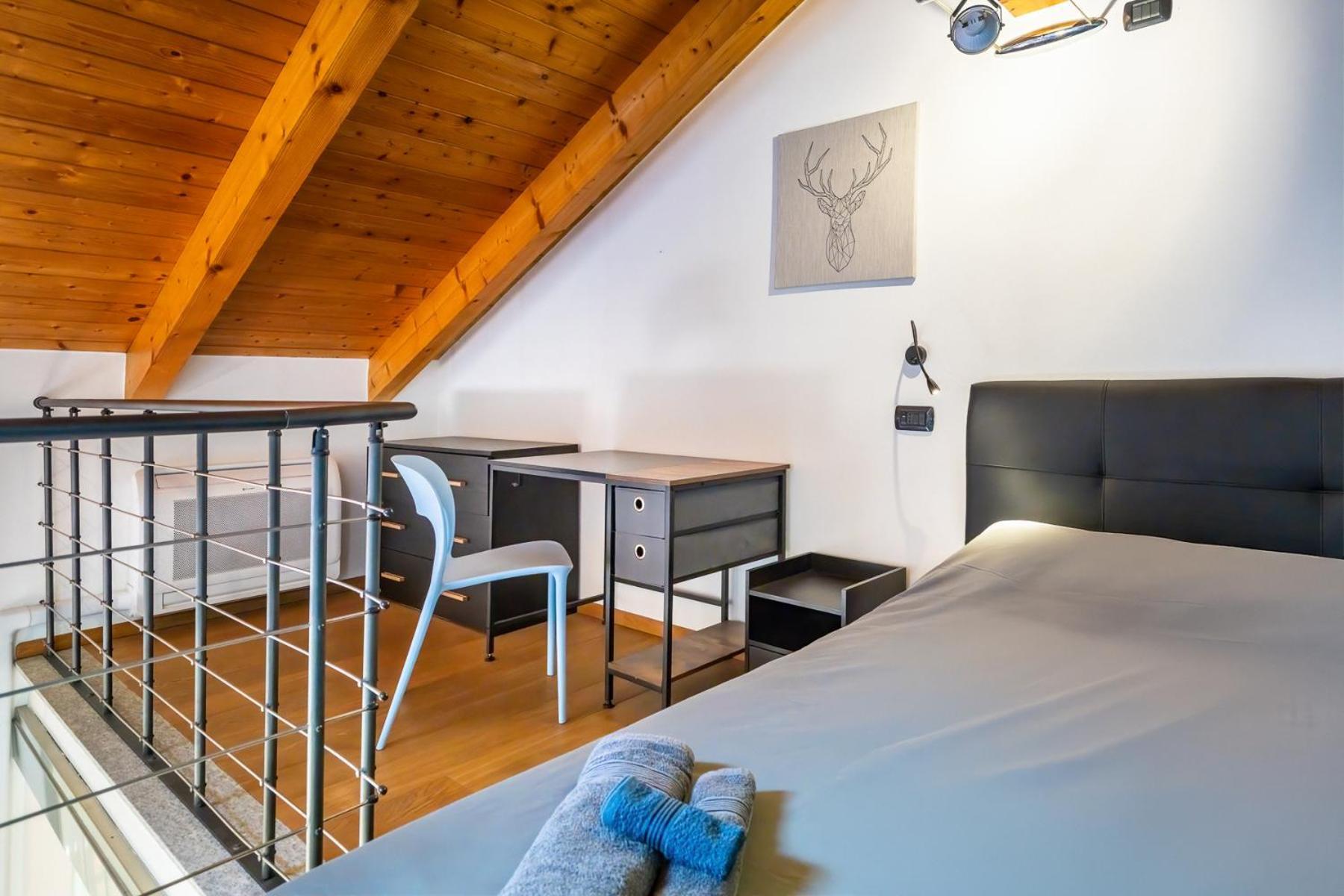 Strepitoso Loft Con Vista Duomo Lägenhet Alba  Exteriör bild