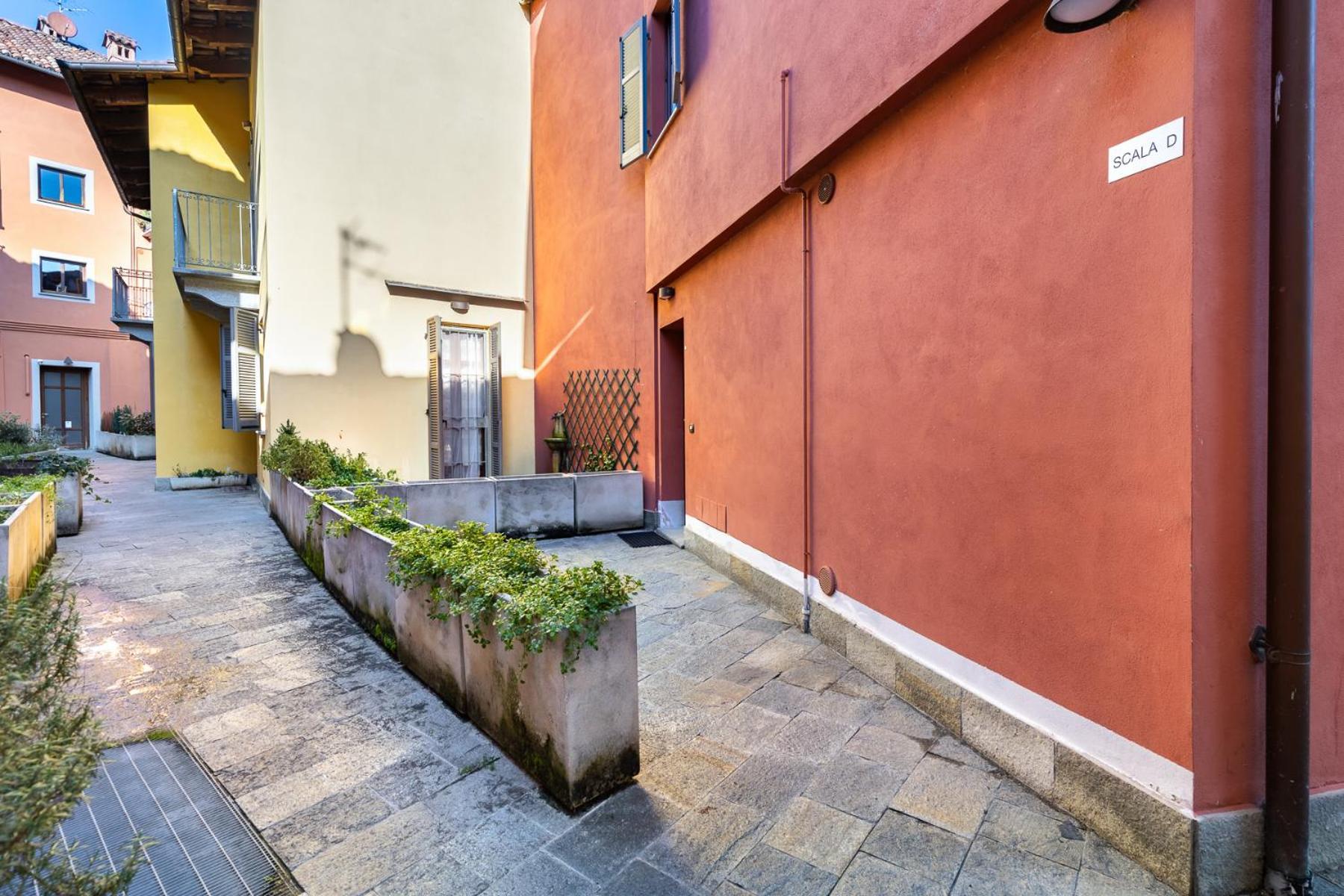 Strepitoso Loft Con Vista Duomo Lägenhet Alba  Exteriör bild